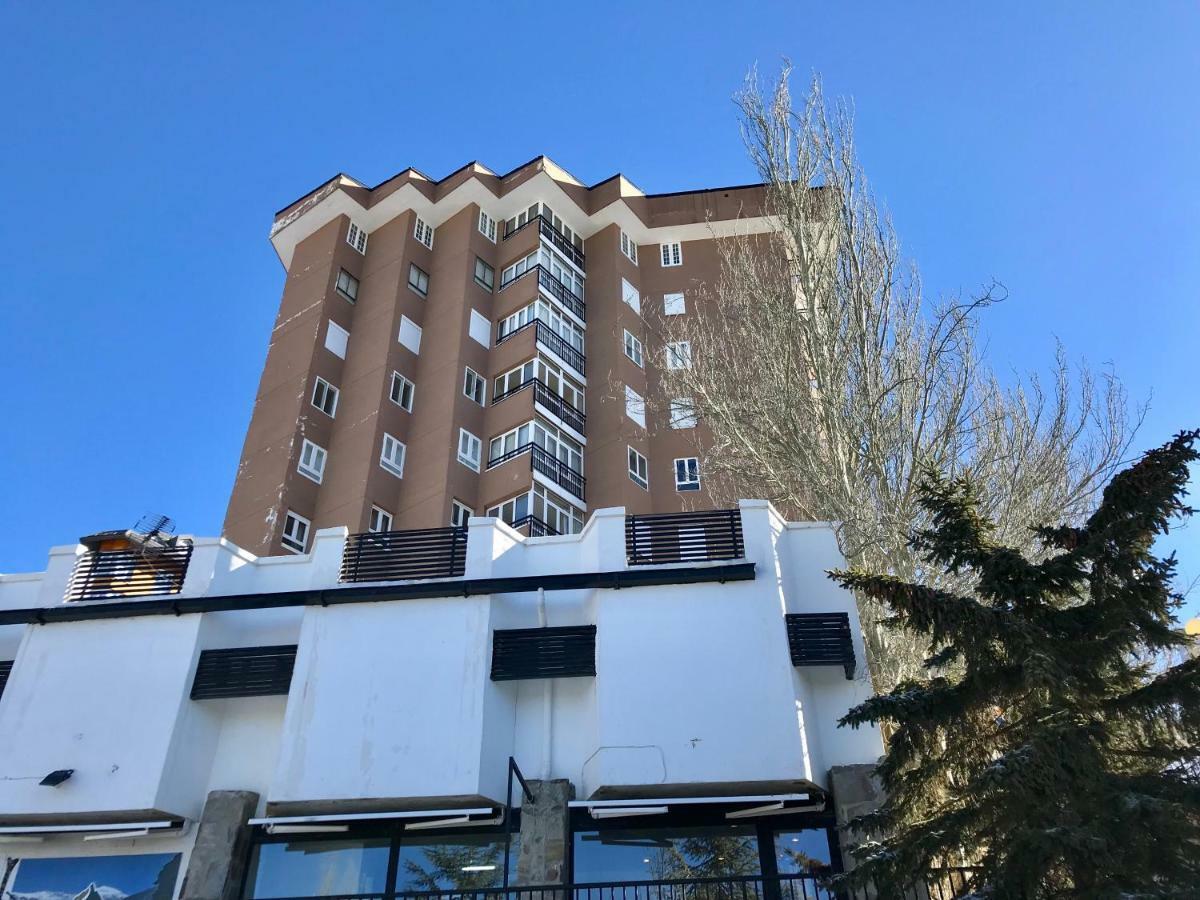 Apartamento De Lujo En Sierra Nevada Luaran gambar
